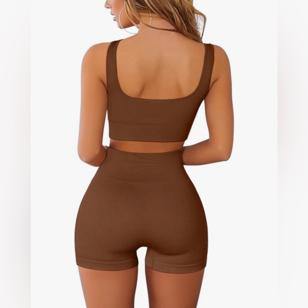 Brown Ribbed Two-Piece Set - Picture 2 of 2